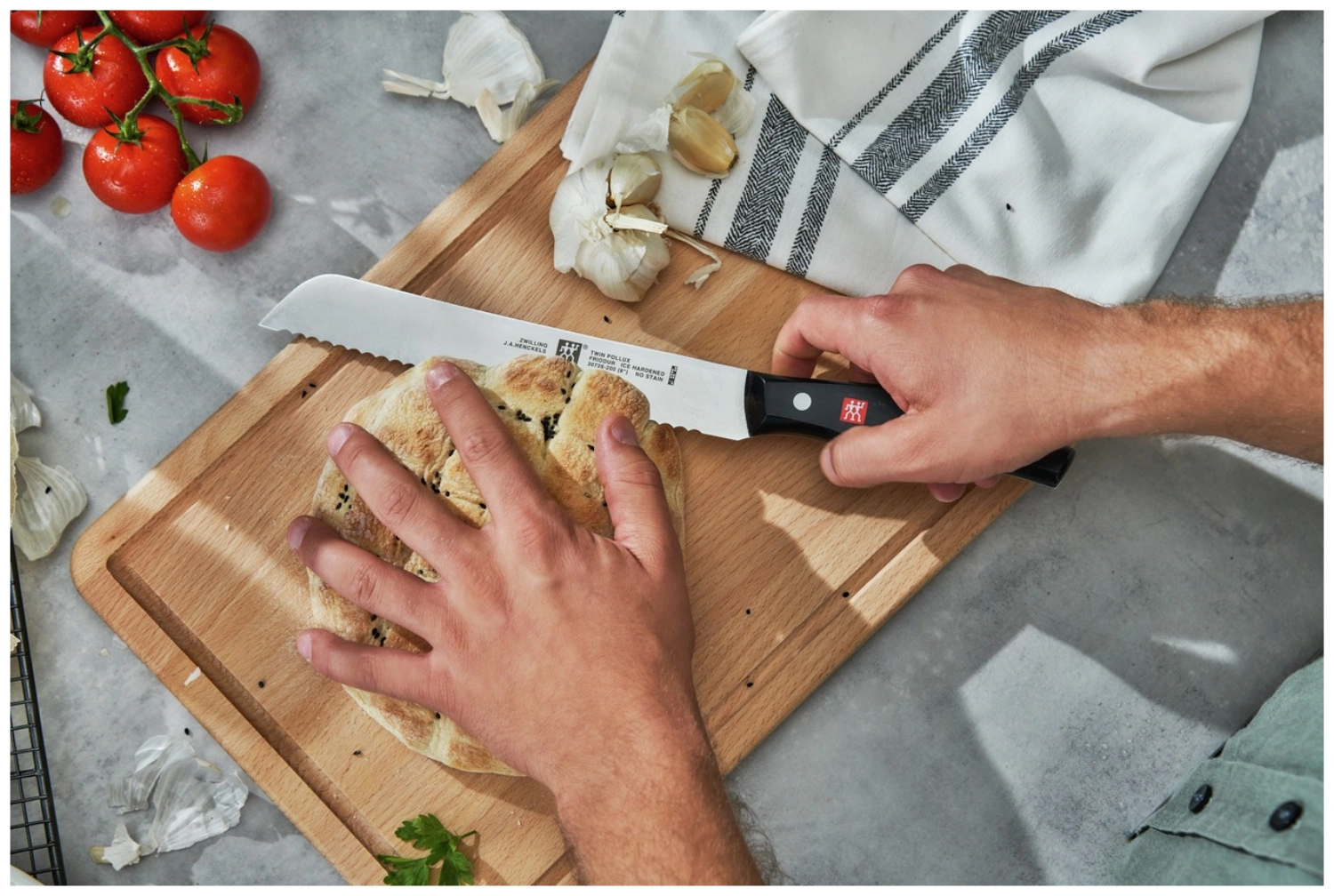 Signature Brotmesser