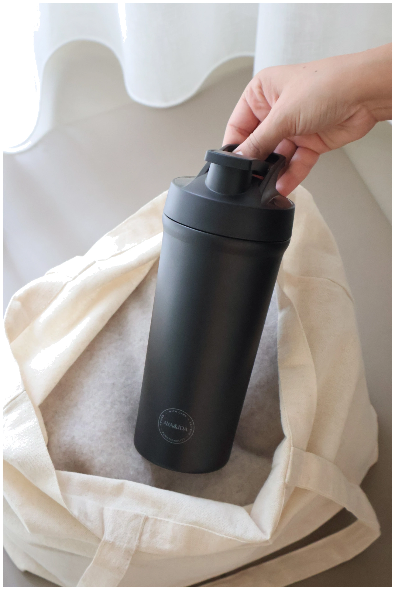 Shaker Bottle